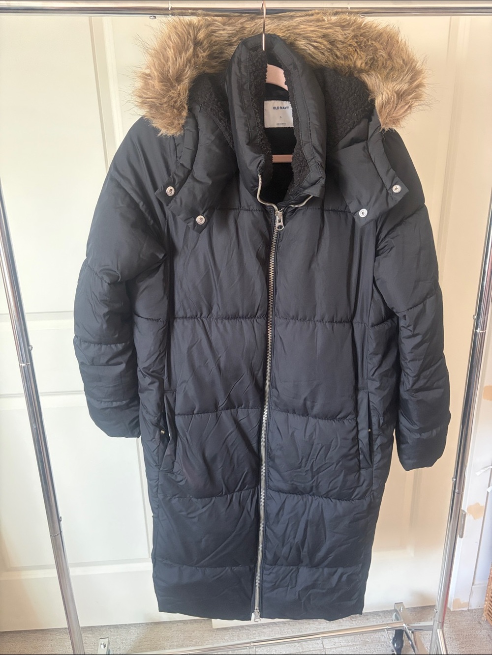 Old Navy Black Long Quilted Puffer Coat with Faux Fur Trim Hood